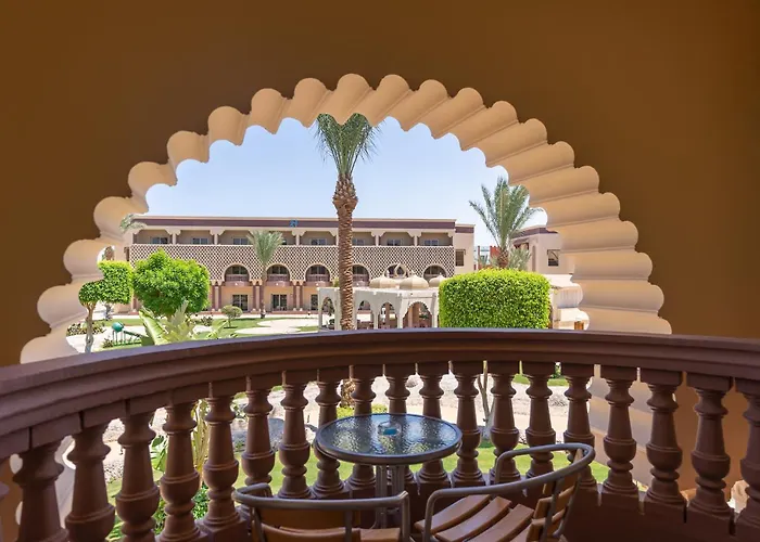 Resort Sunrise Mamlouk Palace 5*