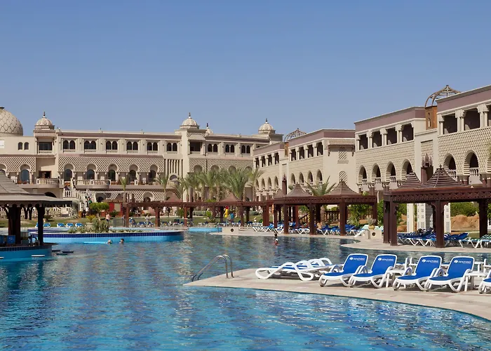 Sunrise Mamlouk Palace Resort