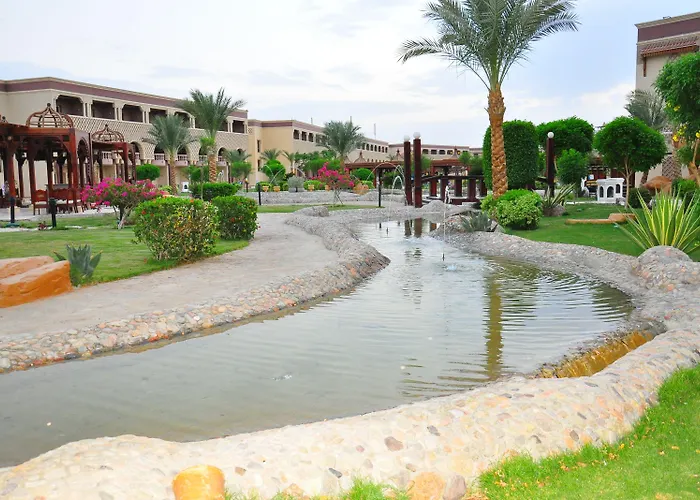 Resort Sunrise Mamlouk Palace 5*