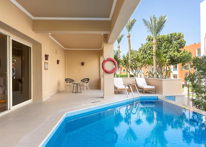 Sunrise Mamlouk Palace Resort