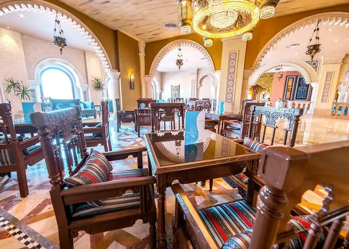 Sunrise Mamlouk Palace 5*